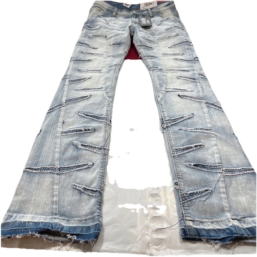 Evolution in Design JEANS BLUE distressed Ripped Stacked FIT 29”waist 32”leg NEW